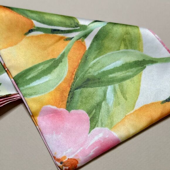 Floral Lemon Print Scarf G25 - Picture 4 of 4